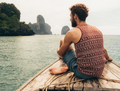 Homme en voyage