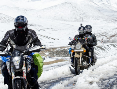 Équiper sa moto et adapter sa conduite l’hiver.