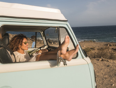 Vacances : van ou camping-car, que choisir ?