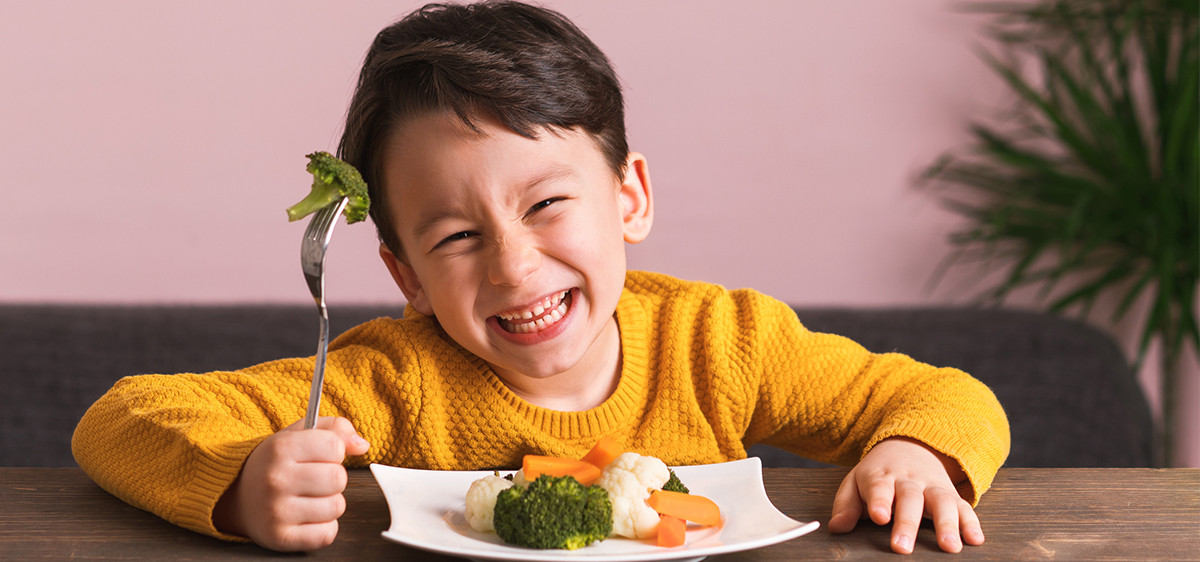 Alimentation équilibrée chez l’enfant : comment faire manger un enfant