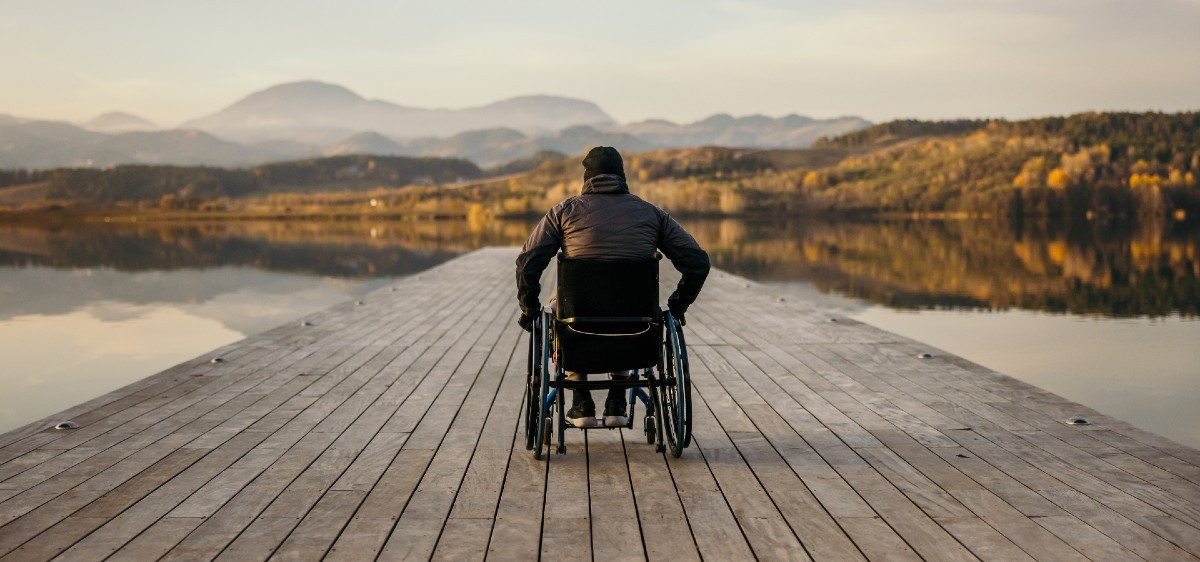 Vacances et handicap moteur : « Il y a encore des progrès à faire pour l’accessibilité. »