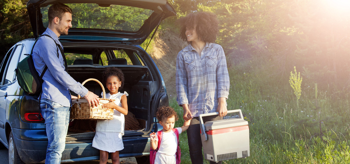 En voiture avec des jeunes enfants : 6 trucs pour voyager sereinement