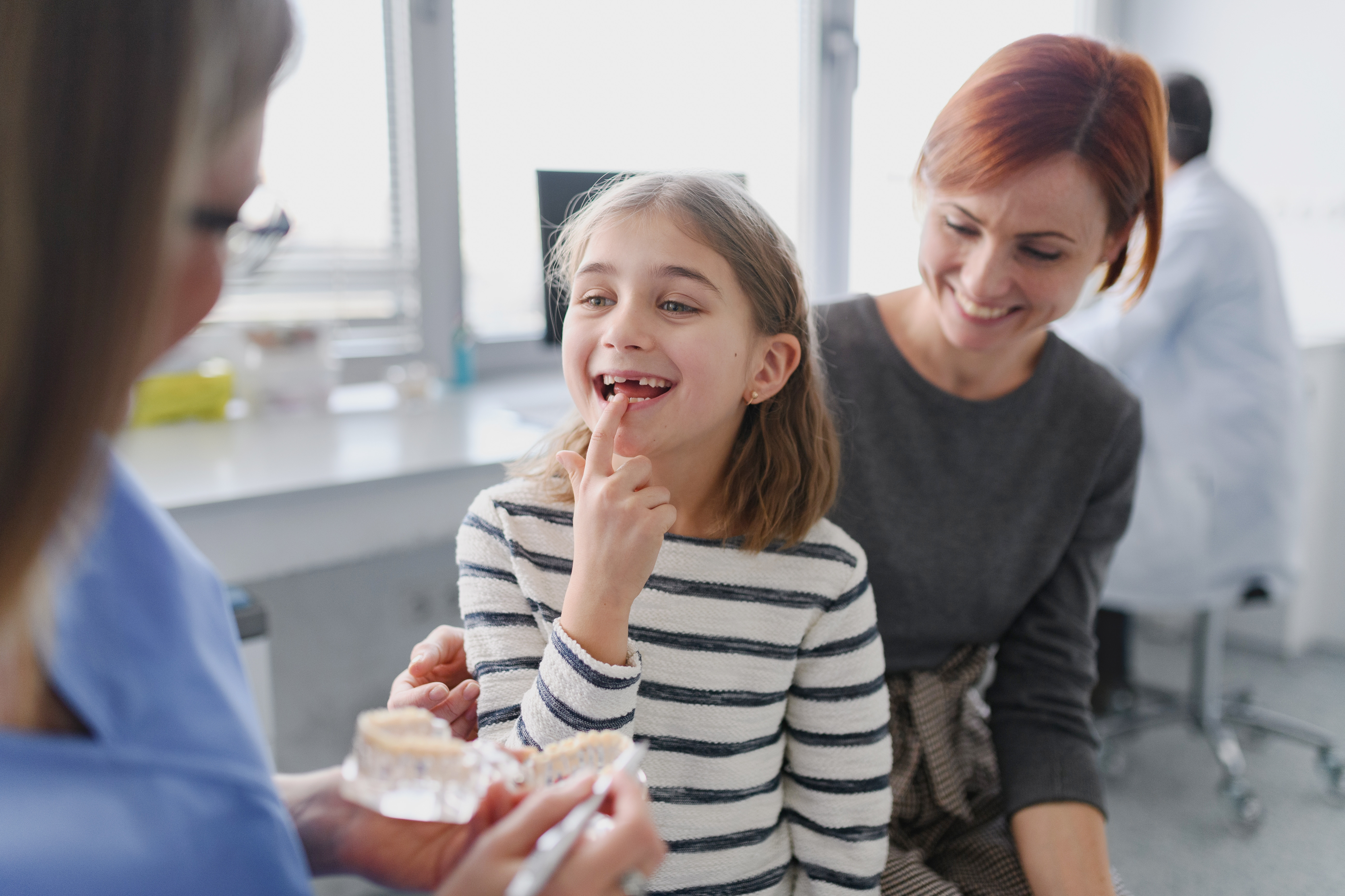 Perte des dents de lait, comment préparer son enfant ?